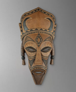 front view of changana wizard mask from mozambique