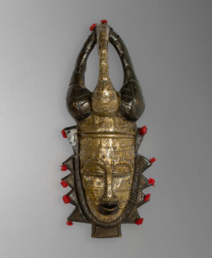 front view of tribal mask from mali