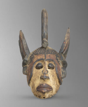 front view of ikorodo mask from nigeria